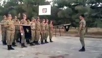 Skandal görüntü: Bir grup asker Sedat Peker için yürüyüş kararı saydı