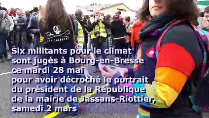 Procès des décrocheurs de portrait à Bourg