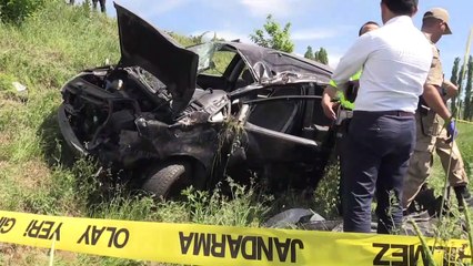 Otomobil devrildi: 2 ölü, 3 yaralı - TOKAT