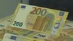 Los nuevos billetes de 100 y 200 euros más prácticos y seguros