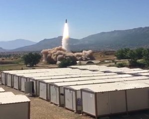 Hakurk'taki terör yuvalarına füze atışı