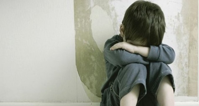 Aile, Çalışma ve Sosyal Hizmetler Bakanlığı, pedofili ile suçlanan kitabın yazarı için harekete geçti