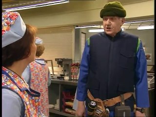 dinnerladies - Series 2 - Episode 8 - christine (GB-12)
