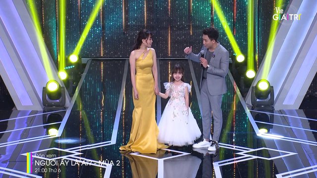 Ngỏ lời nhận nuôi em bé, Hương Giang nhận kết phũ - NGƯỜI ẤY LÀ AI- - Mùa 2 - Tập 7