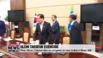 President Moon examines Ulchi Taegeuk Exercise with Cabinet members