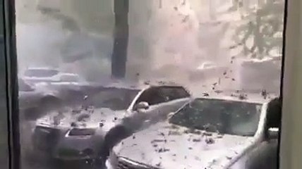 Gökten doluyla birlikte taş yağdı!