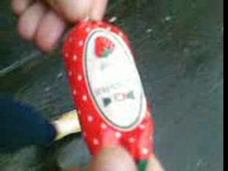 GROU DEBALLE SON CADEAU DE NOYELLE .