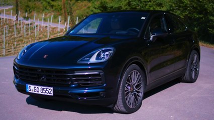 Porsche Cayenne S Coupé Design in moonlight blue