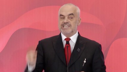 RAMA PËRKUJTON DËSHMORËT TË SAKRIFIKOJMË PER TE MIREN E VENDIT