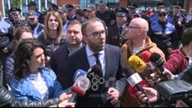 RTV Ora – Revoltohet Gazmend Bardhi: Nuk e njohim Drejtorin e Policisë Tiranë, një kriminel!