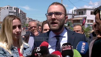 Protesta e “Astirit”, banorët përplasen me policinë; disa të shoqëruar - Top Channel Albania