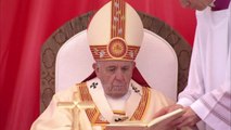 Papa në shtëpinë e Nënë Terezës - Top Channel Albania - News - Lajme
