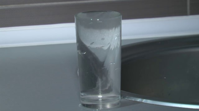 Turbullohet uji në ujësjellësin e Strugës