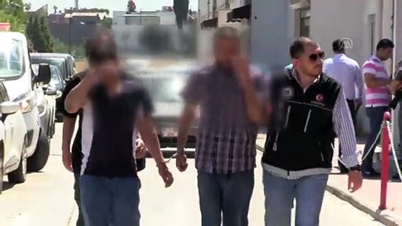Uyuşturucu sattığı iddia edilen iki şüpheli tutuklandı - ADANA
