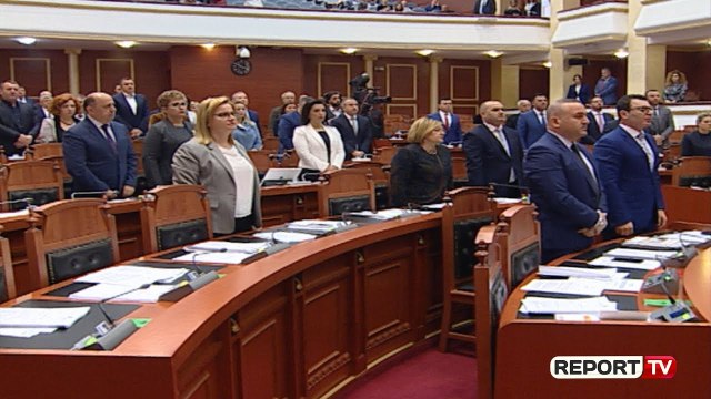Humbi jetën gjatë misionit në Letoni, Kuvendi një minutë heshtje për ushtaraken Zarife Hasanaj