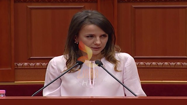 Kuvend/Gafa e Rudina Hajdarit: 3 ushtarakë vdiqën në Letoni, mund t’jua them emrat