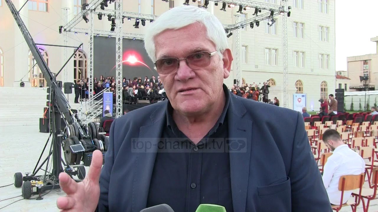 “Triptik për paqen”; Artistë shqiptarë dhe të h...
