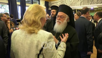 RTV Ora - Ambasada ruse kujton 74 - vjetorin e fitores në luftën e madhe