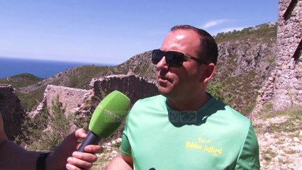 Në Shtëpinë Tonë/ Fluks turistësh në kalanë e Himarës