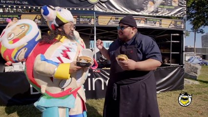 Takashi Murakami's Japanese Tempura Burger Is a Work of Art | The Burger Show
