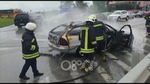 RTV Ora - Shpërthejnë dy makina në Durrës e Cërrik