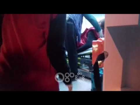 Gazi lotsjellës, një i lënduar dhe nga ekipi i RTV Ora që po ndjek protestën