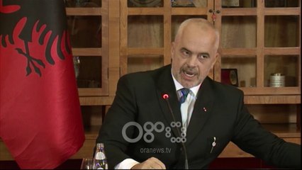 Descargar video: RTV Ora - Pse nuk jep dorëheqjen? Rama pergjigjet: Nuk funksionon me ‘hapi rrugën budallait'. Fare!