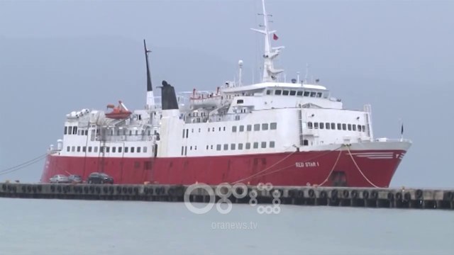 RTV Ora - Pezullohen lundrimet nga Vlora, shkak moti i keq