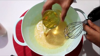 Tamamı Evlerimizde Olan Malzemelerden Pratik YAŞ PASTA TARİFİ