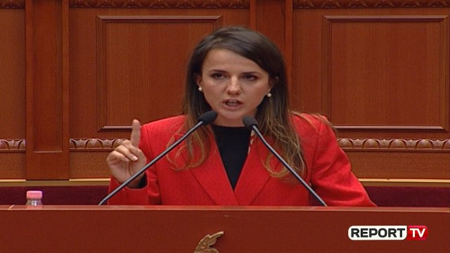 Rudina Hajdari 'dush' të ftohtë Ramës e Bashës: Marrëveshje, jo për shqiptarët po për zuzarët