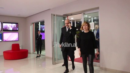 Kryeministri Edi Rama mberrin ne TV Klan, Opinion