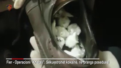 Kontrolli në banese i zbulon kokainen