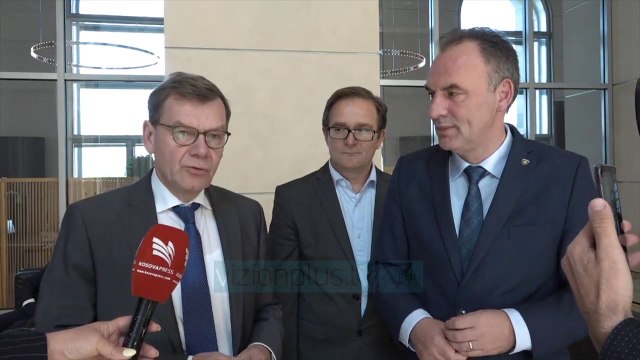 Wadephul takon Limajn: Dialog e kompromis me Serbinë - News, Lajme - Vizion Plus