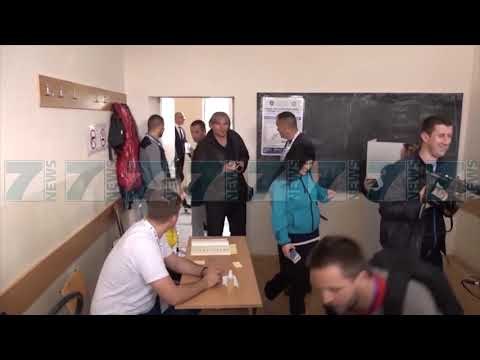 DIPLOMATET AKUZOJNE SERBINE PER KERCENIME PER ZGJEDHJET NE VERI - News, Lajme - Kanali 7