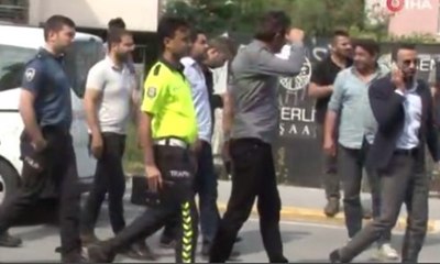 Polis memurundan burnunu kıran esnafa tokat