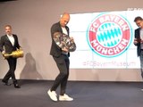 Bundesliga - Robben et Ribéry livrent les trophées au musée du Bayern