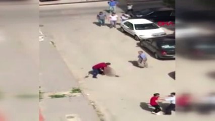 EDİRNE Sokak ortasında bıçaklanarak öldürülme anı kamerada