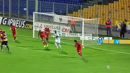 J14 ARLES-AVIGNON-GUINGAMP 1-2 11-12