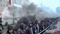 Report TV - OSBE apel të fortë opozitës: Molotovi, gurët dhe shashkat të papranueshme!