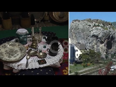 RTV Ora - Përmetari kthen garazhin e shtëpisë në muze