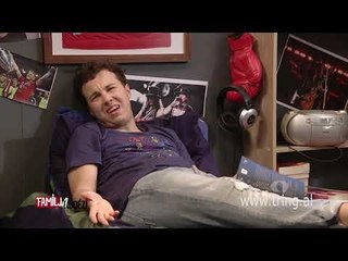 Familja Kuqezi - Episodi 20/ Breshka