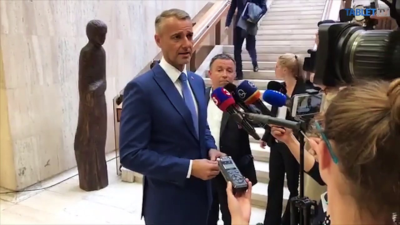 ZÁZNAM: Brífing podpredsedu Vlády SR pre informatizáciu R. Rašiho