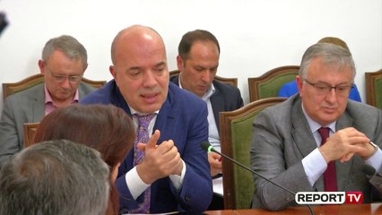 Report TV -Faturat e dritave do paguhen një herë në tre muaj, Çela: Zgjidhje mbifaturimit