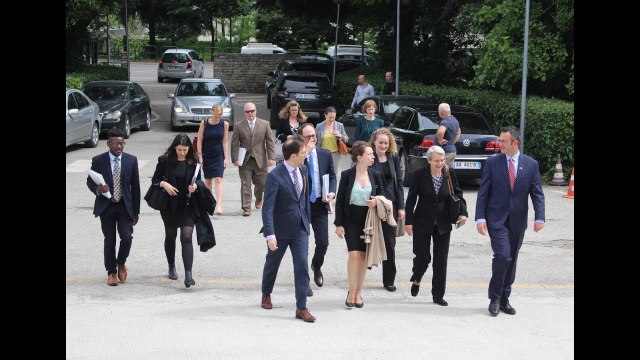 RTV Ora - Amerika kërkon zgjidhjen e krizës politike