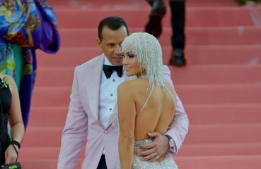 Jennifer Lopez ne veut pas précipiter les préparatifs de son mariage
