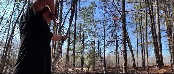 Trick shots au tir à l'arc par James Jean