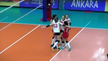 SPOR A Milli Kadın Voleybol Takımı Almanya'yı 3-0 mağlup etti