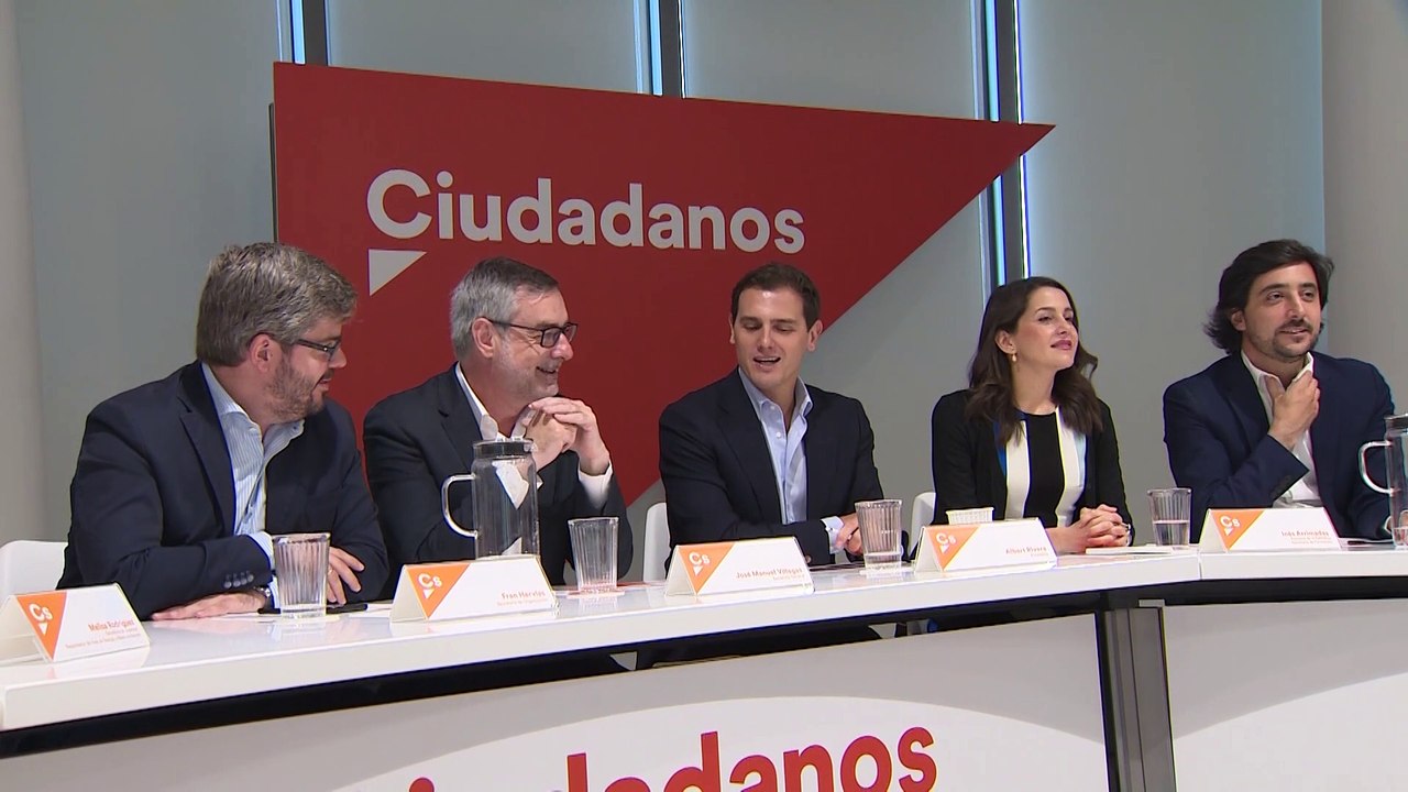 Ciudadanos rechaza a Colau y ofrece su apoyo a Collboni con condiciones