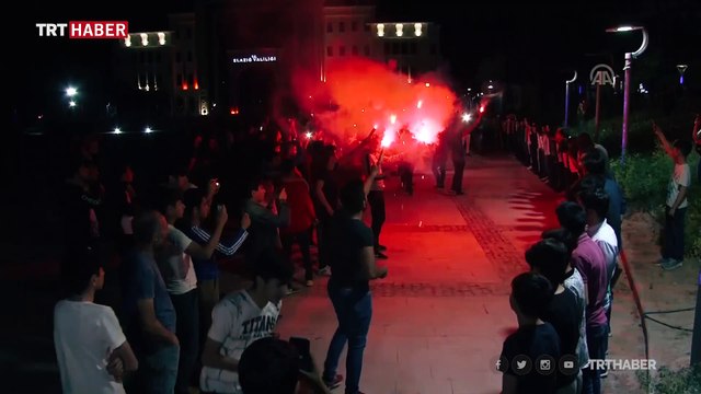 Elazığlılar sahur halayı nda buluştu