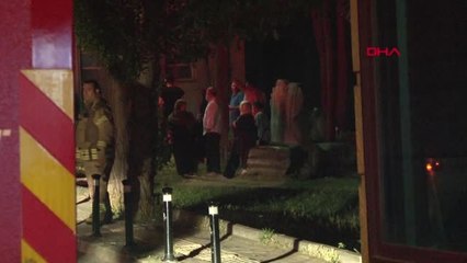 ÜSKÜDAR'DA HASTANEDE YANGIN; HASTALAR TAHLİYE EDİLİYOR
